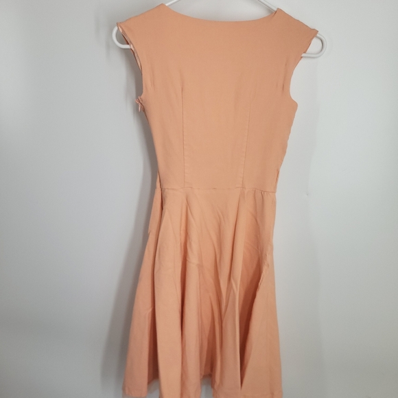 Dress V Peach Colored Cap Sleeved Dress - Picture 5 of 7